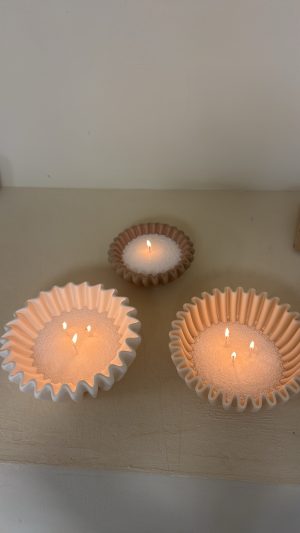 Alternative view of Bougie poudrée vanille