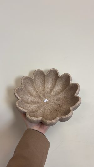 Alternative view of Coupelle beige resine