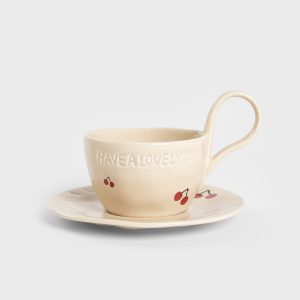 tasse avec soucoupe en design cerise