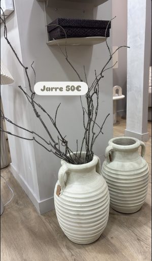 Alternative view of Jarre beige