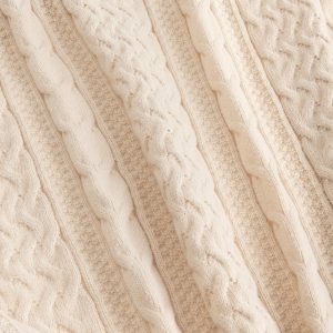 Couverture  beige doux avec une texture tricotée | 130x170 cm | – Image 3